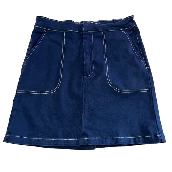 Modcloth Dresses & Skirts - Modcloth navy blue button waist cotton/spandex mini skirt women's size 6 pockets